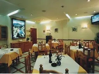 Hotel Al-Andalus Peal, En Cazorla Comarca Peal De Becerro